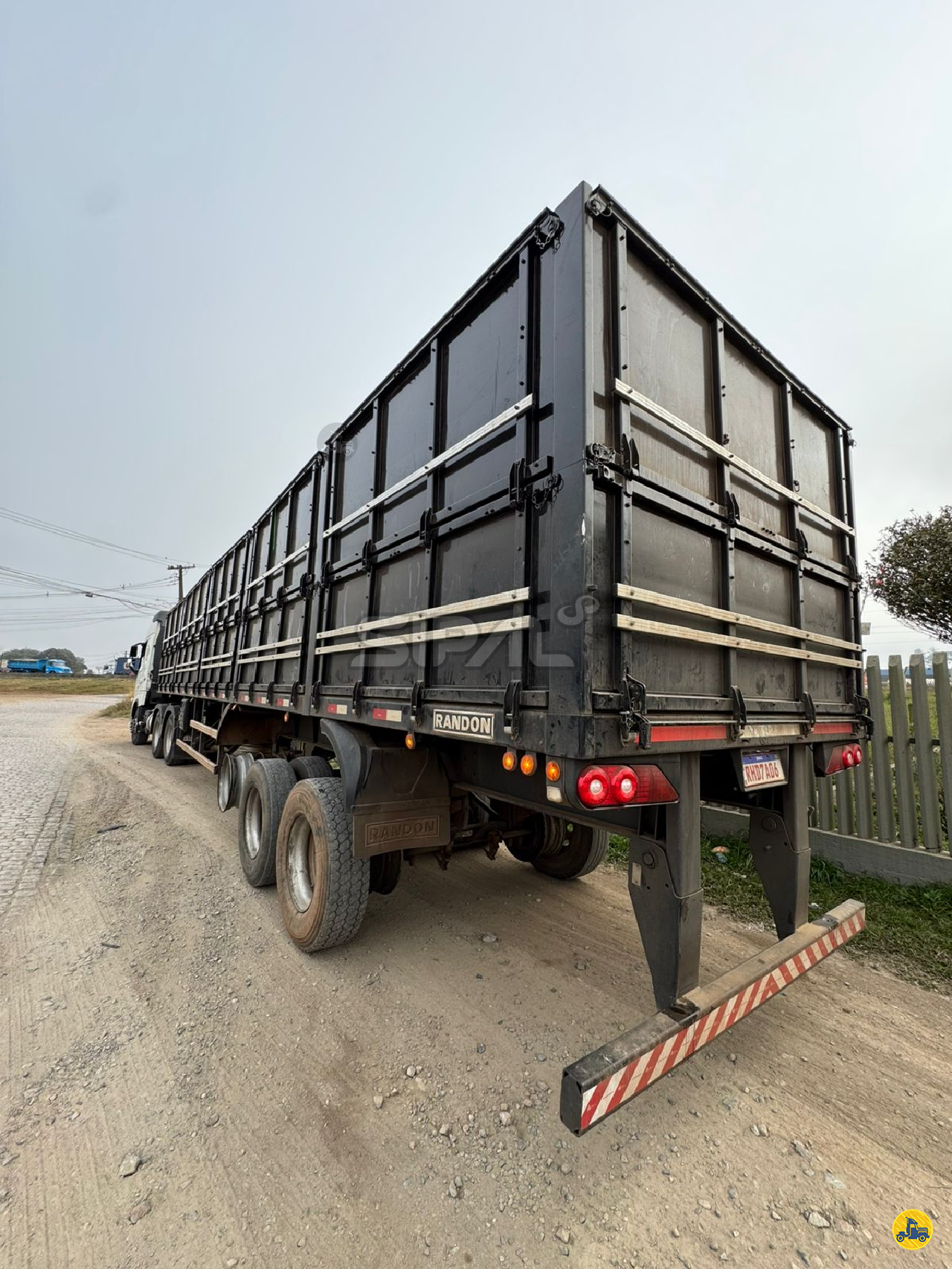 CARRETA SEMI-REBOQUE GRANELEIRO SIPAL Implementos - NOMA SAO JOSE DOS PINHAIS PARANÁ PR